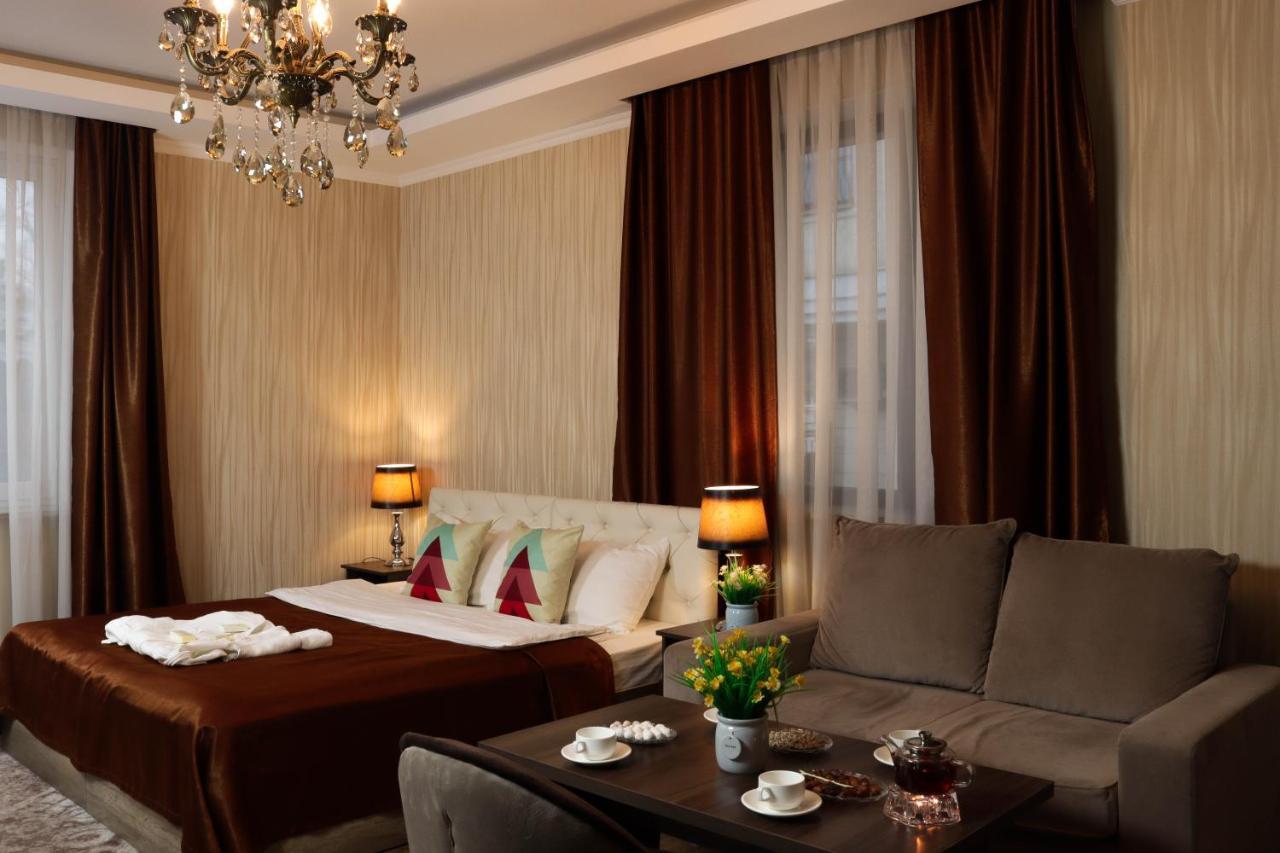 De'Mar Hotel Bishkek Exterior photo